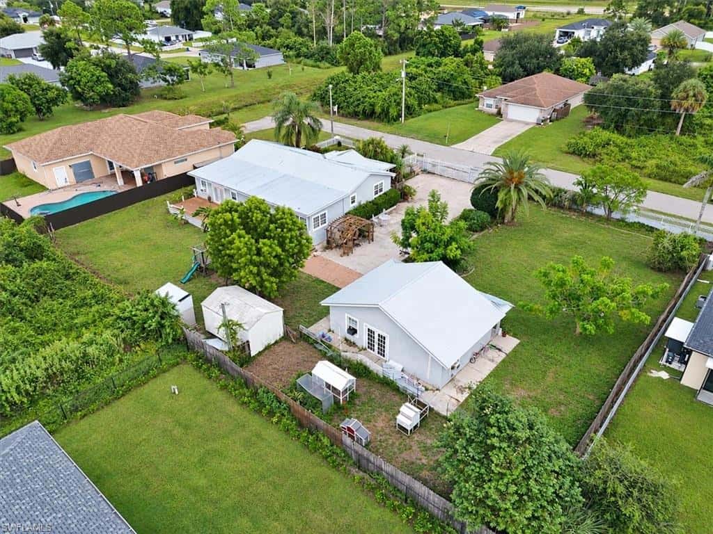 4702 Olive Ave, Lehigh Acres, photo 6
