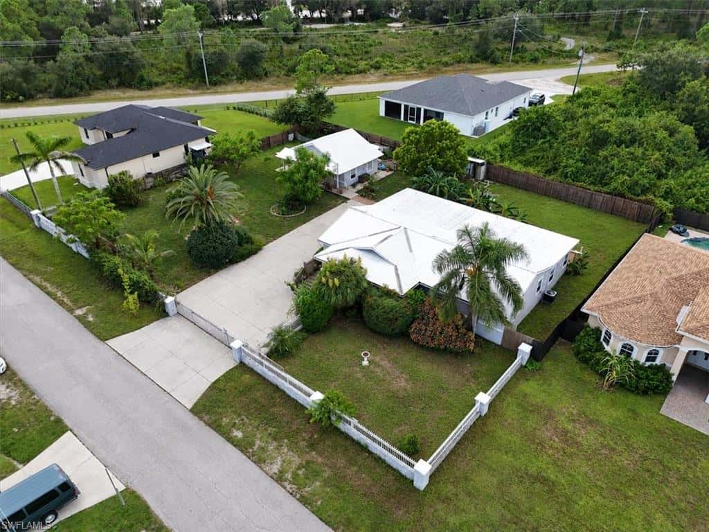 4702 Olive Ave, Lehigh Acres, photo 9