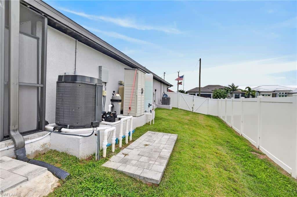 614 38th Ave, Cape Coral, photo 41