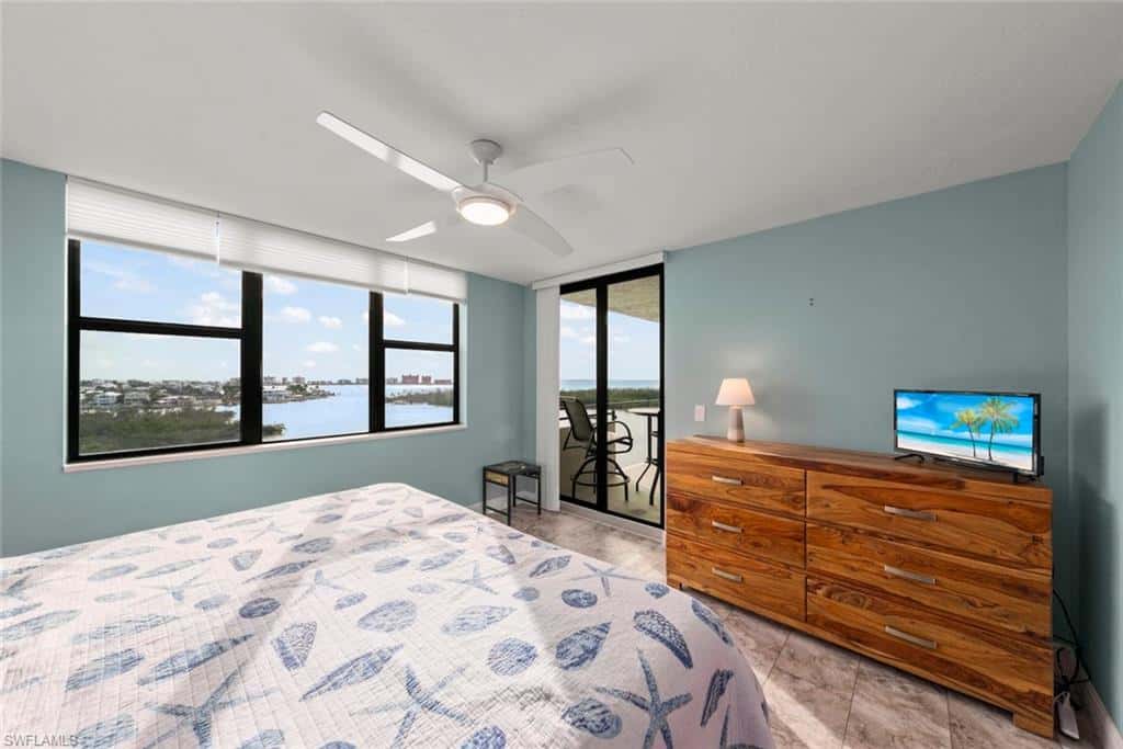 18120 San Carlos Blvd #805, Fort Myers Beach, photo 11