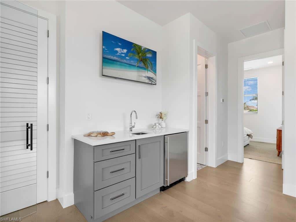 1813 Menorca Ct, Marco Island, photo 27