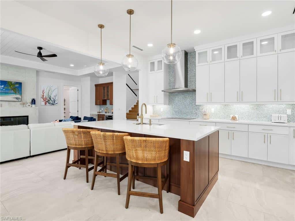 1813 Menorca Ct, Marco Island, photo 6