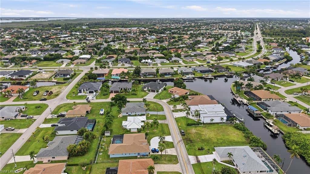 2501 28th Ter, Cape Coral, photo 5