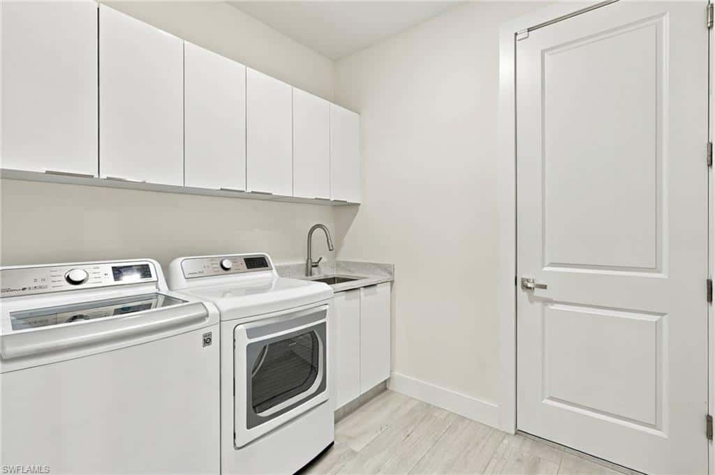 2501 28th Ter, Cape Coral, photo 41
