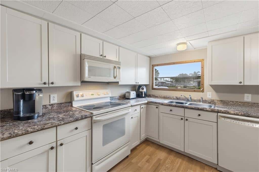 9292 Duke Rd, Bonita Springs, photo 11