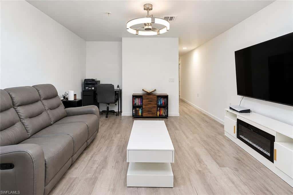 9076 Gervais Cir #408, Naples, photo 19