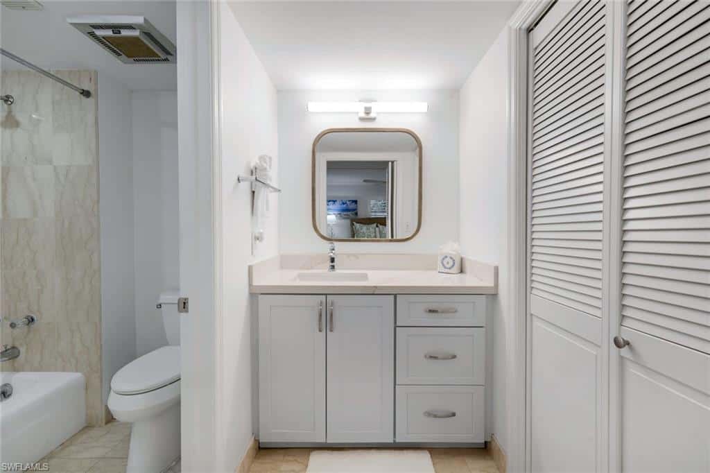 222 Harbour Dr #312, Naples, photo 13