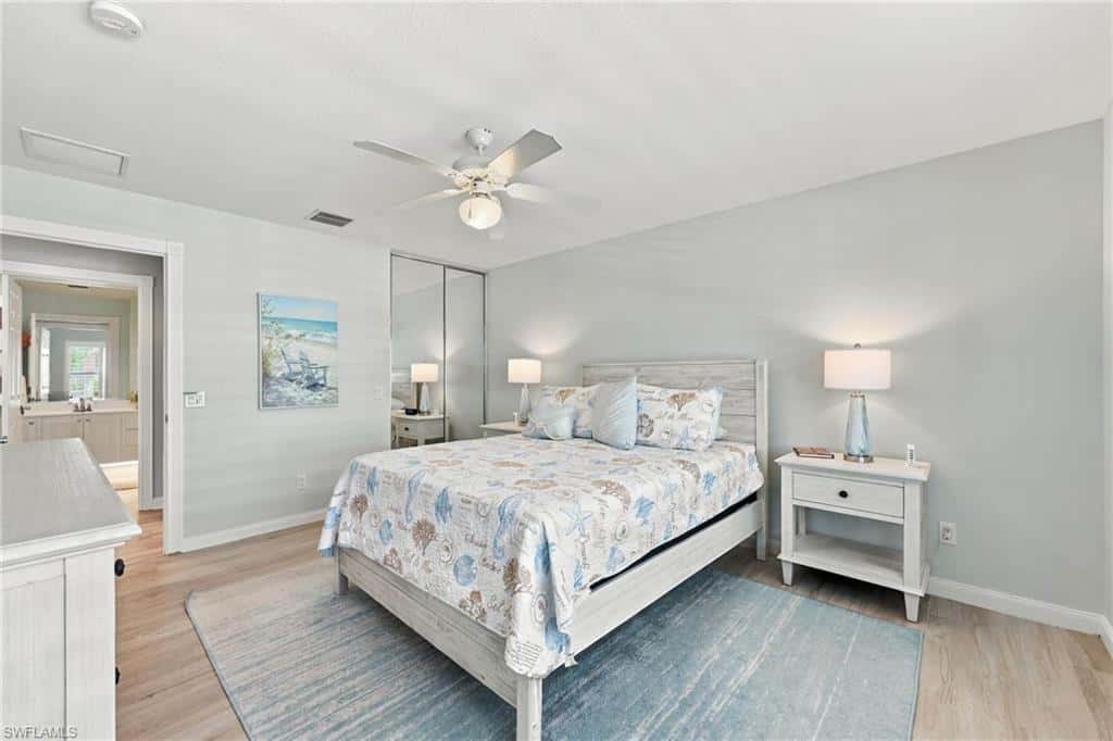 8181 Xenia Ln, Naples, photo 13