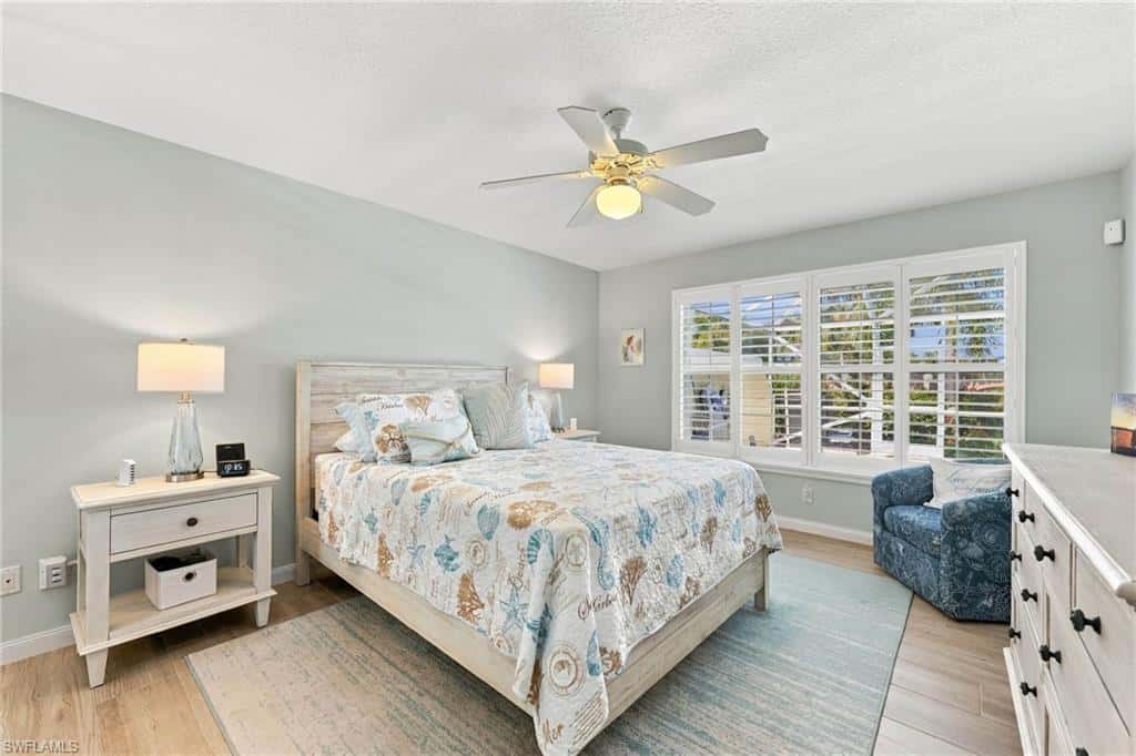 8181 Xenia Ln, Naples, photo 12