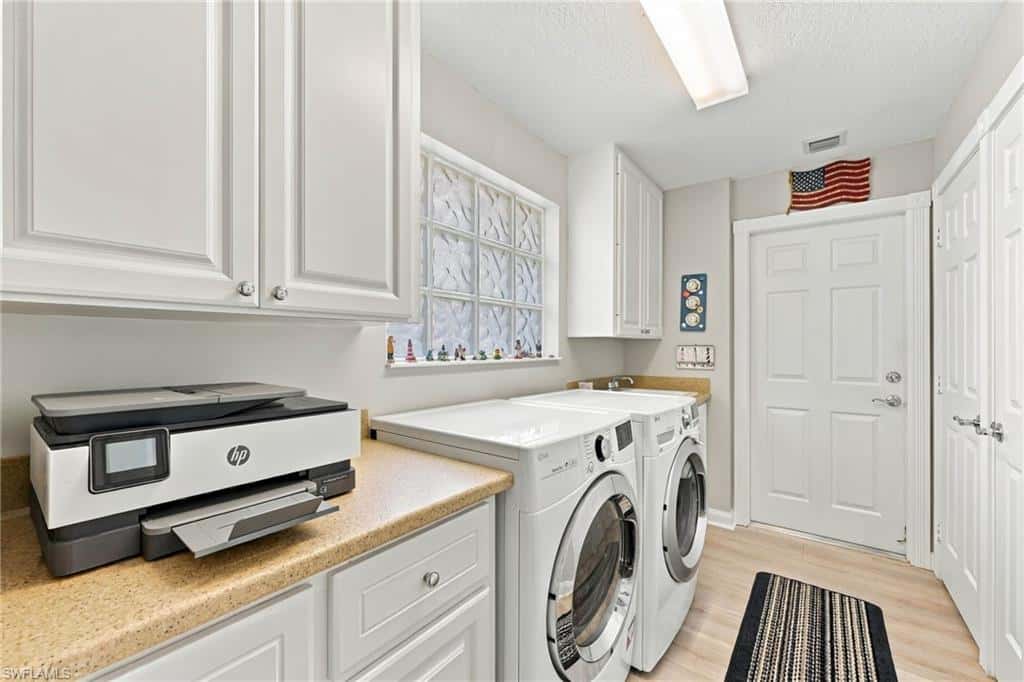 8181 Xenia Ln, Naples, photo 18