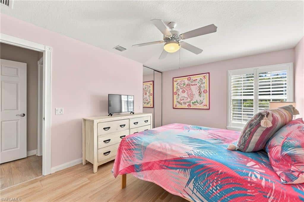 8181 Xenia Ln, Naples, photo 15