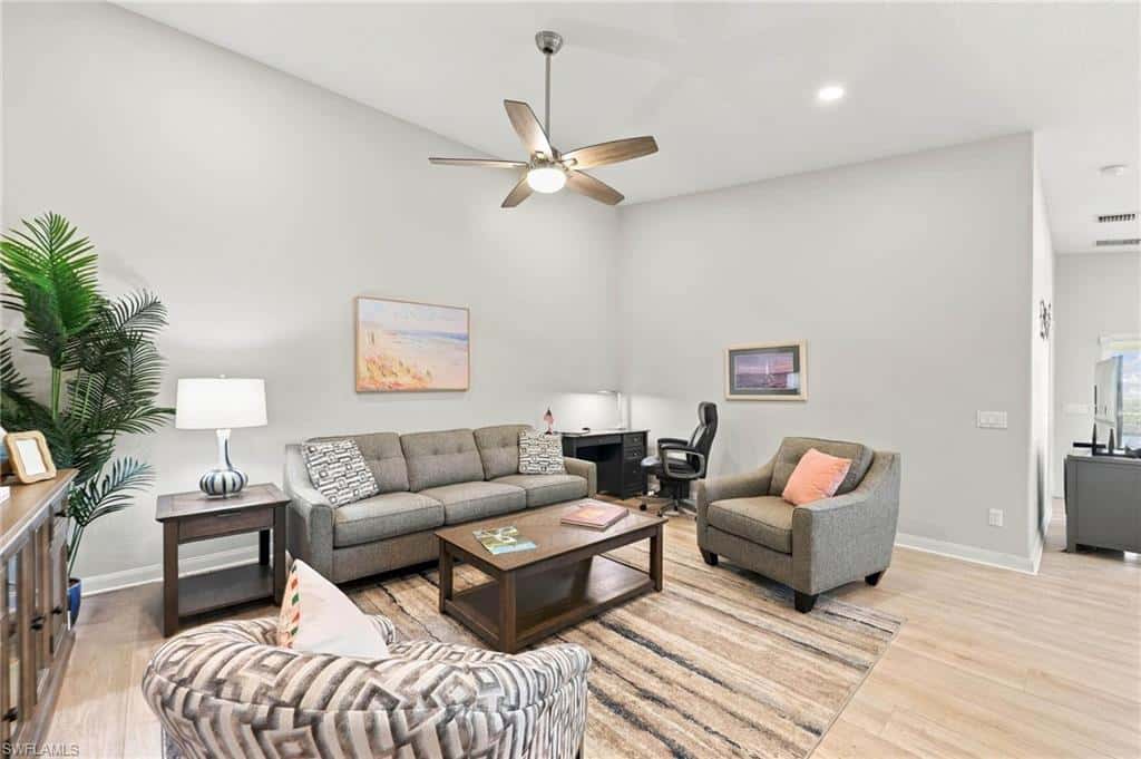8181 Xenia Ln, Naples, photo 8