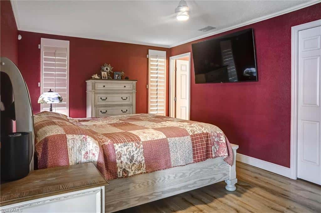 726 Calvert Ave, Port Charlotte, photo 22