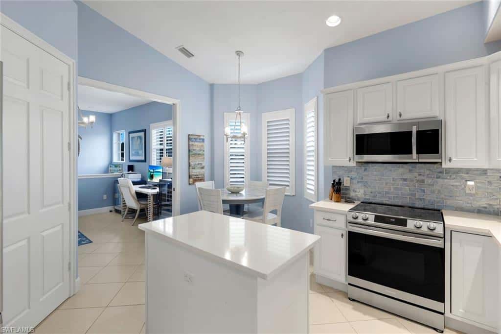 10550 Marino Pointe Dr #203, Miromar Lakes, photo 4