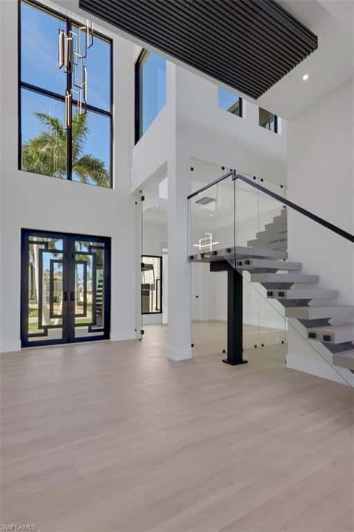 5653 Riverside Dr, Cape Coral, photo 5
