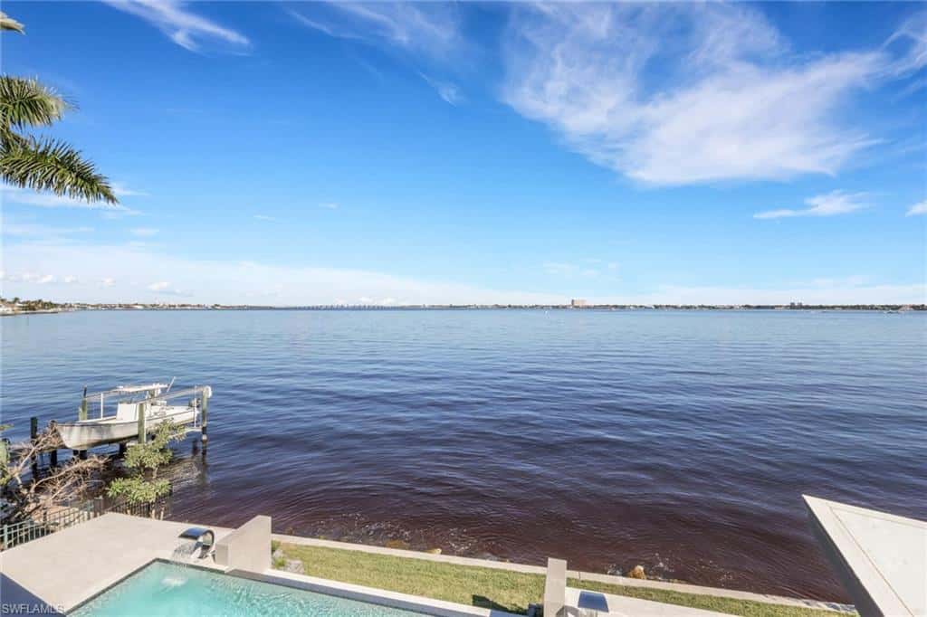 5653 Riverside Dr, Cape Coral, photo 39