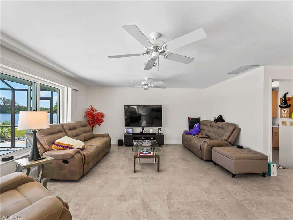 290 3rd St, Bonita Springs, photo 9