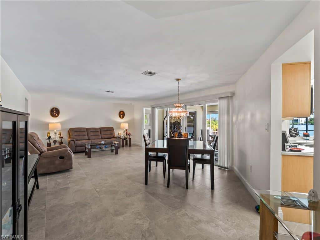 290 3rd St, Bonita Springs, photo 31