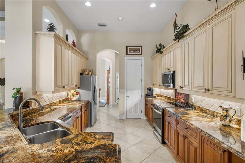 16186 Coco Hammock Way, Fort Myers, photo 14