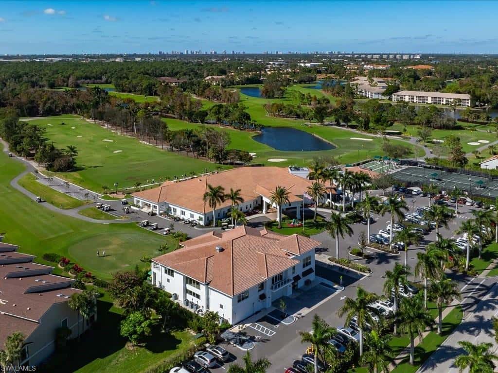 228 Fox Glen Dr #3205, Naples, photo 43
