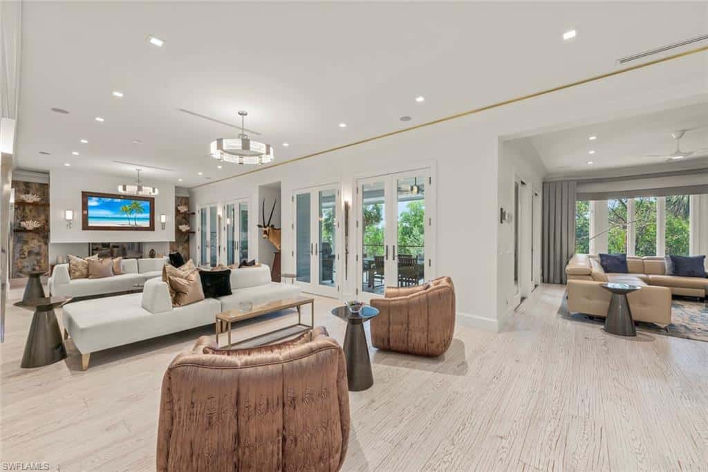 545 Lighthouse Way, Sanibel, photo 13