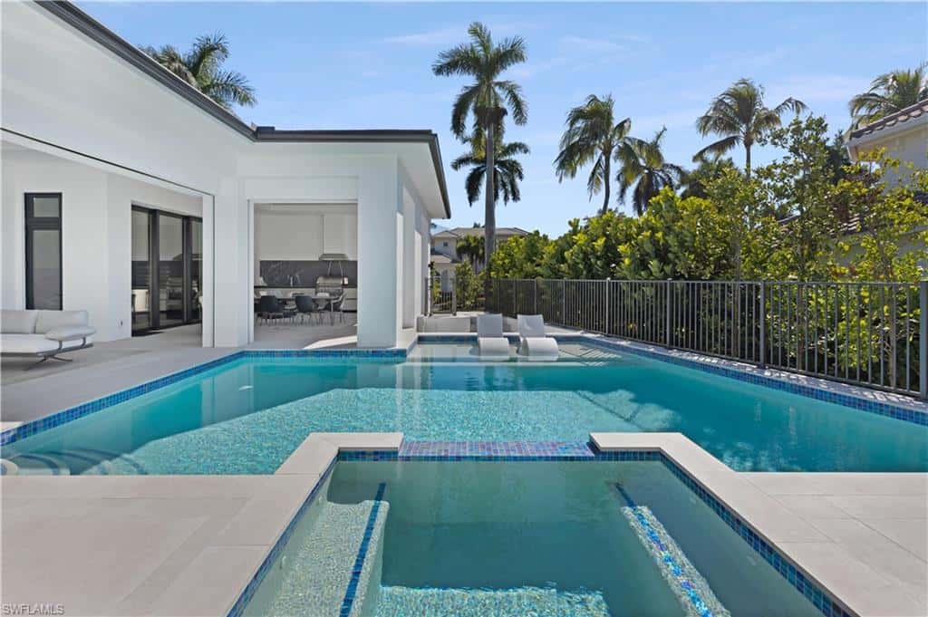2485 Crayton Rd, Naples, photo 14