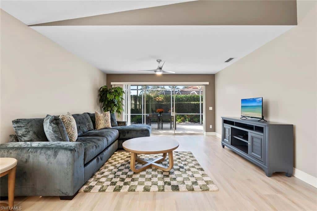 5781 Drummond Way, Naples, photo 12