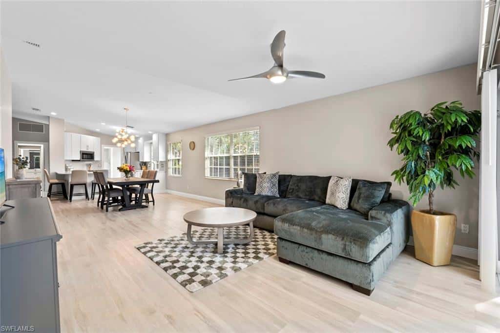 5781 Drummond Way, Naples, photo 11
