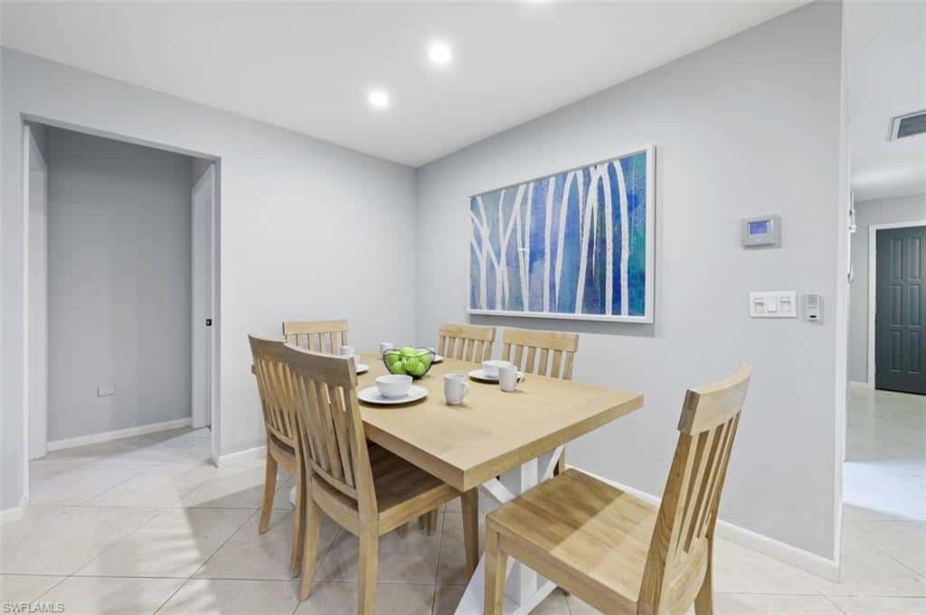 430 Driftwood Ct, Marco Island, photo 5