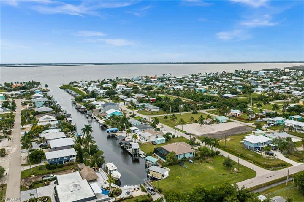 2478 Baybreeze St, St. James City, photo 42