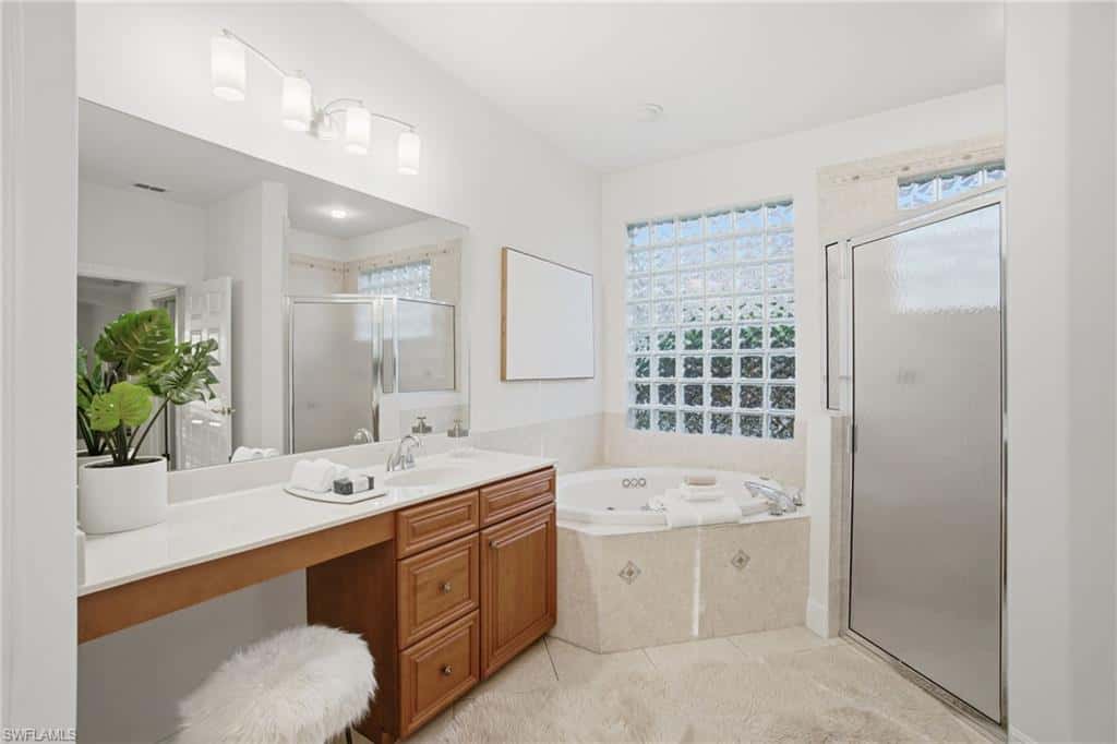 4828 Cerromar Dr, Naples, photo 31