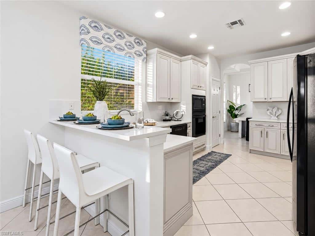 4828 Cerromar Dr, Naples, photo 4