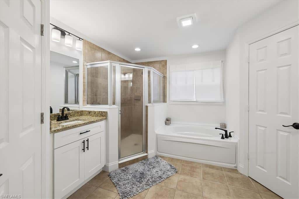 13405 Little Gem Cir, Fort Myers, photo 27