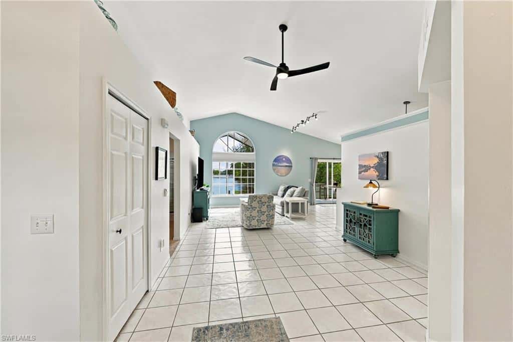 434 21st Ter, Cape Coral, photo 5