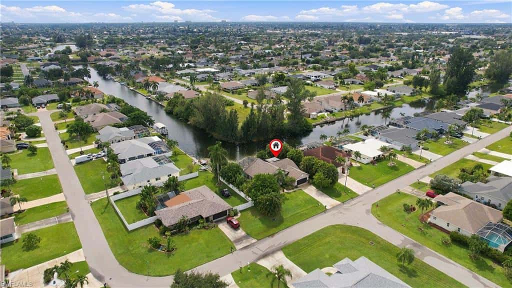 434 21st Ter, Cape Coral, photo 35