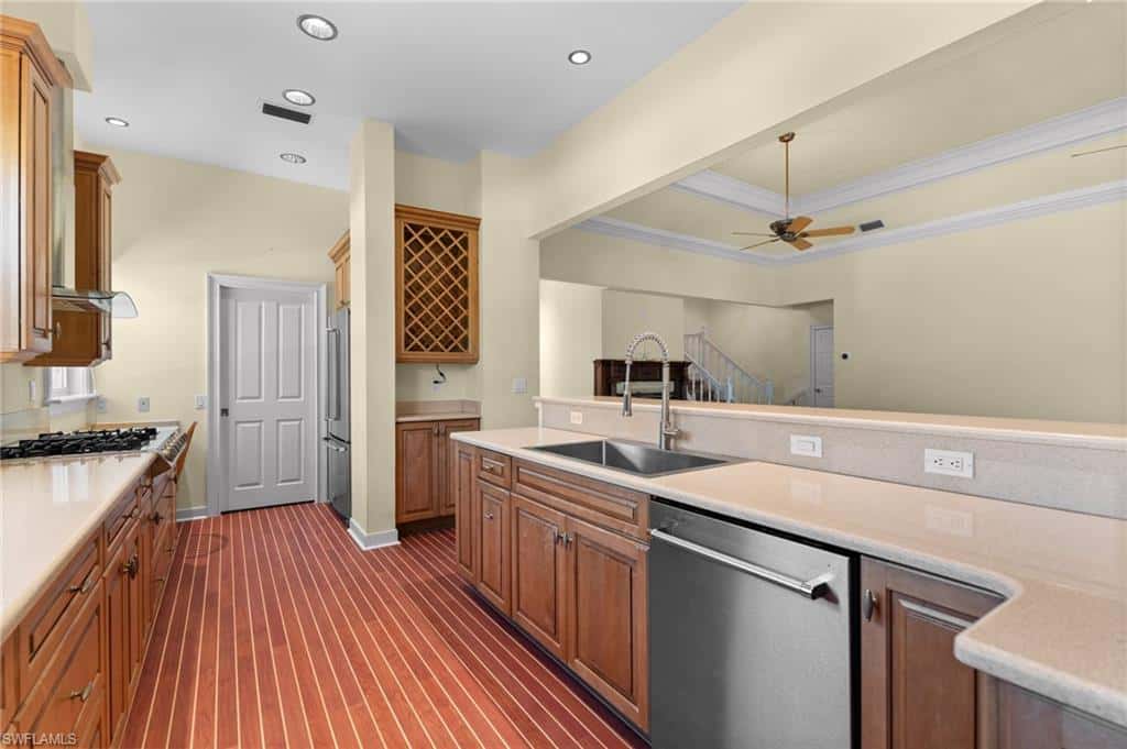 475 Las Tiendas Ln, Sanibel, photo 6