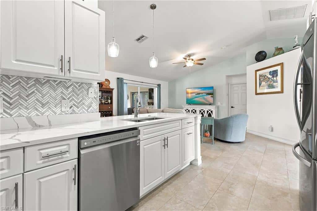 1412 43rd Ter, Cape Coral, photo 17