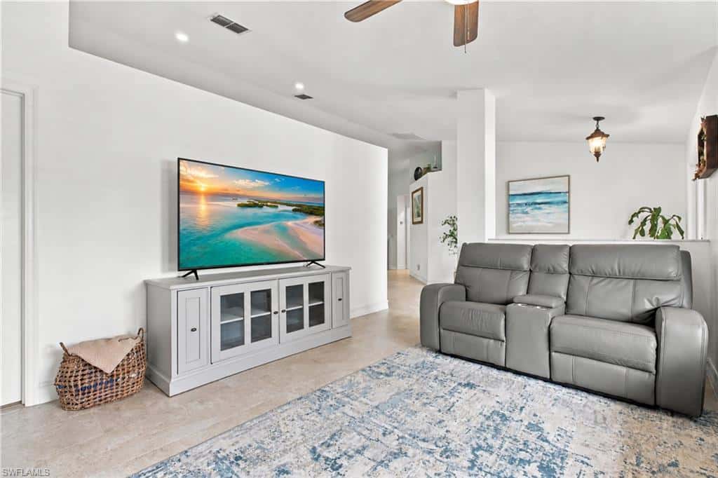 1412 43rd Ter, Cape Coral, photo 7