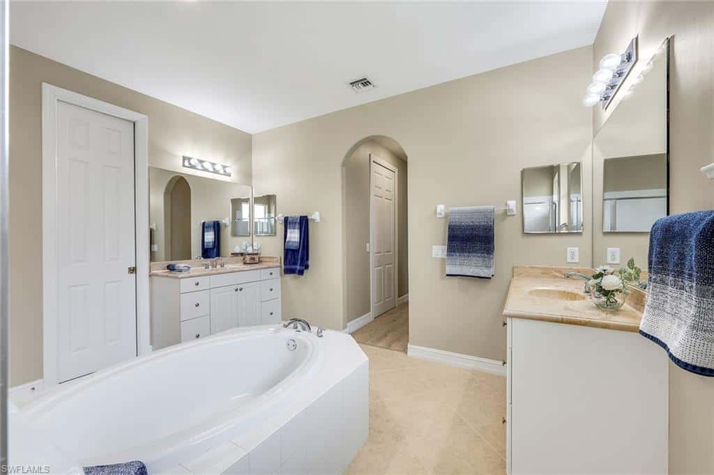 9267 Breno Dr, Fort Myers, photo 15