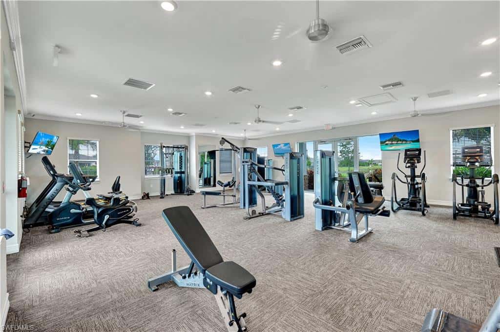447 Spring Hill Lake Loop, Cape Coral, photo 41