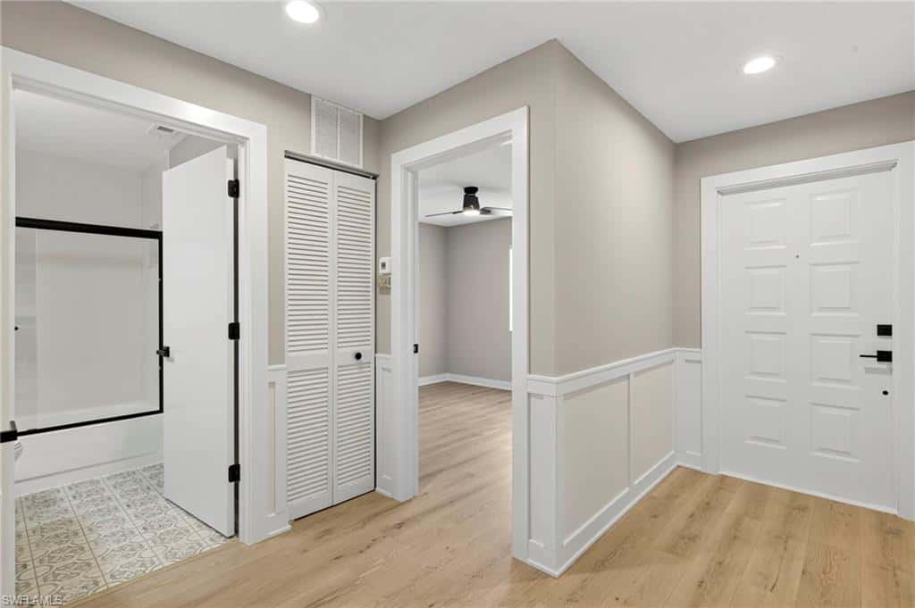7761 Jewel Ln #202, Naples, photo 6