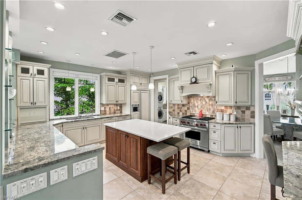 213 Topanga Dr, Bonita Springs, photo 9