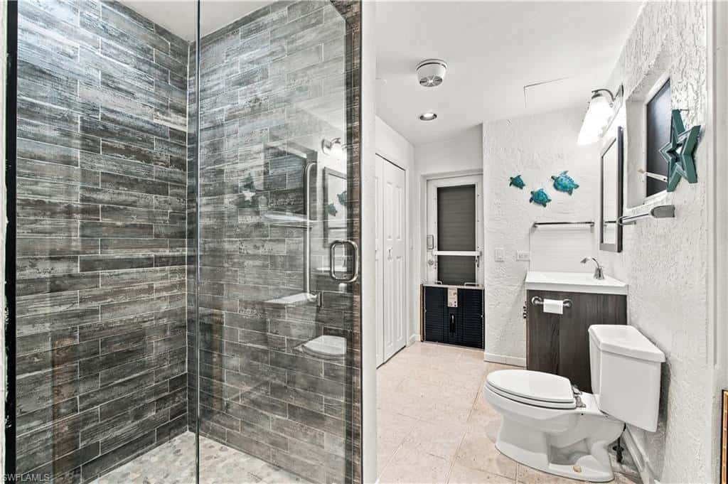 213 Topanga Dr, Bonita Springs, photo 40
