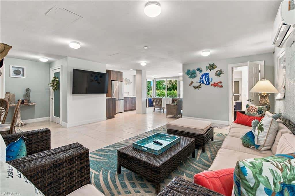 213 Topanga Dr, Bonita Springs, photo 39