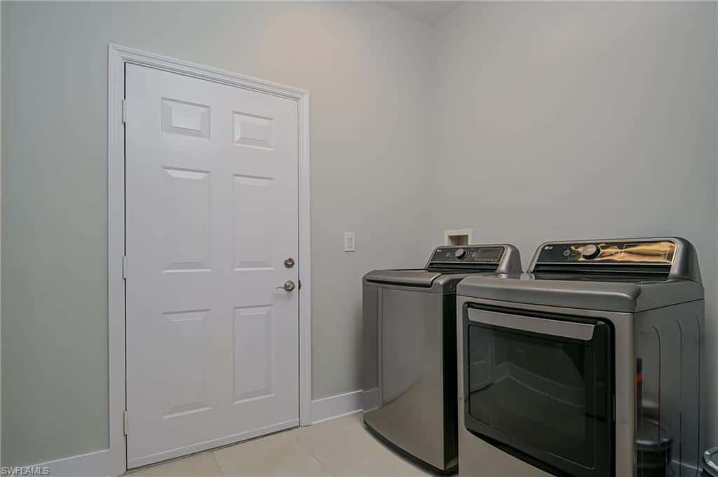7891 Sanctuary Cir #2, Naples, photo 25