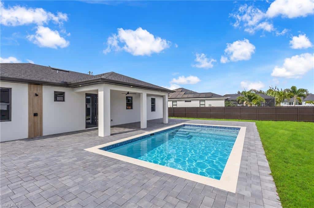 351 24th Pl, Cape Coral, photo 19