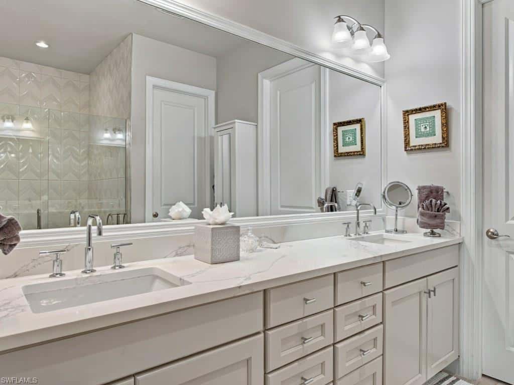 8947 Saint Lucia Dr, Naples, photo 5