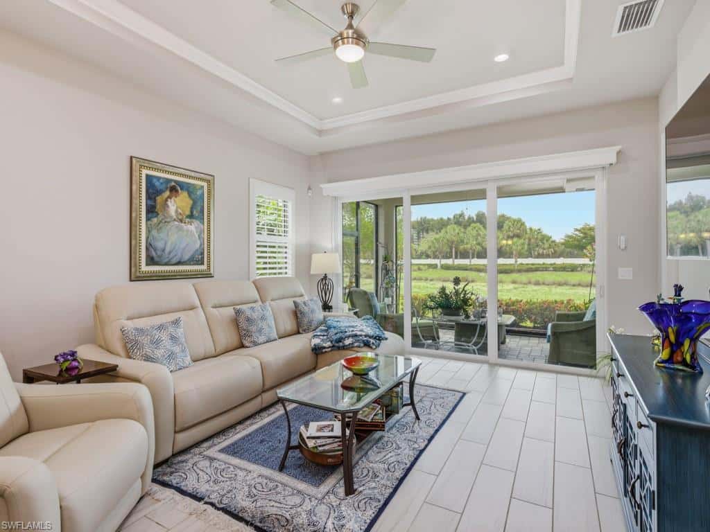 8947 Saint Lucia Dr, Naples, photo 10