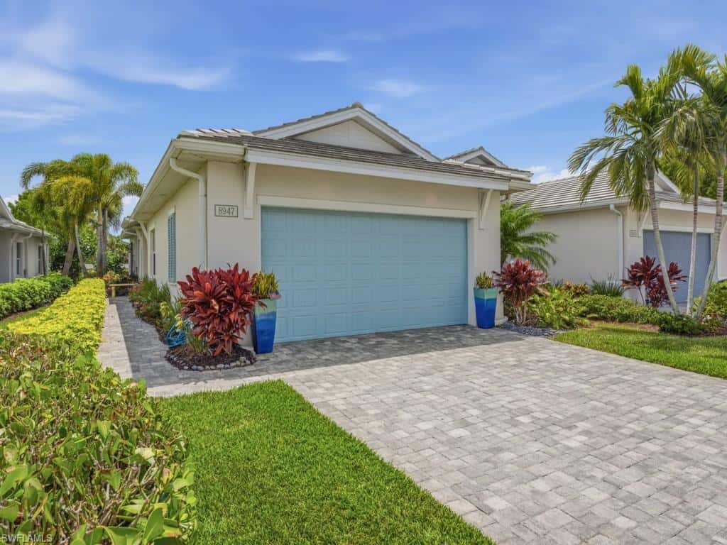 8947 Saint Lucia Dr, Naples, photo 18