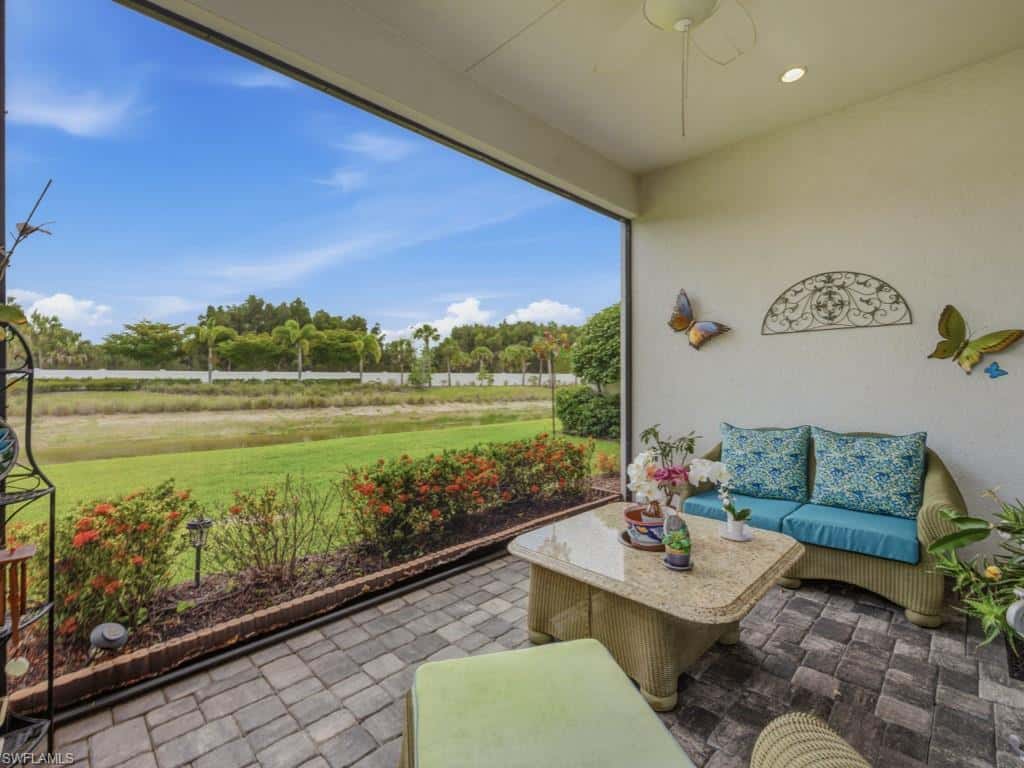 8947 Saint Lucia Dr, Naples, photo 15